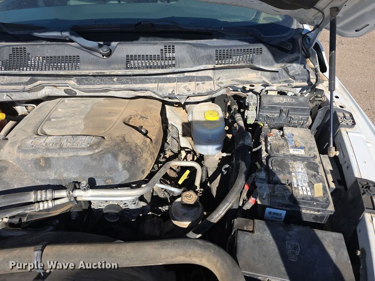 image for item DO5455 2015 Dodge Ram 2500HD Crew Cab pickup truck