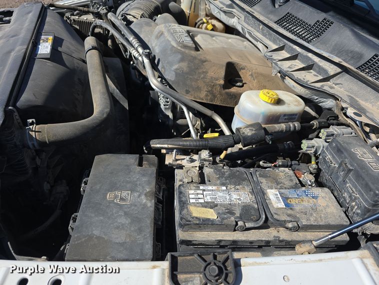 image for item DO5455 2015 Dodge Ram 2500HD Crew Cab pickup truck