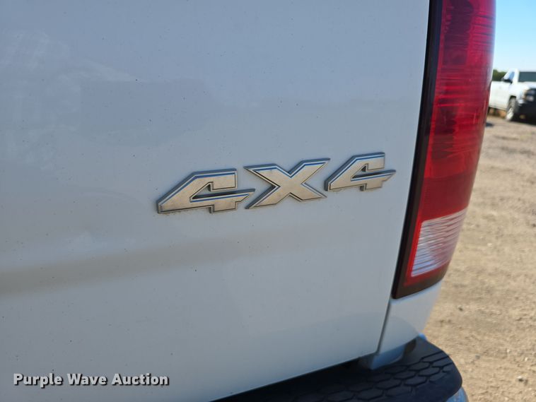 image for item DO5455 2015 Dodge Ram 2500HD Crew Cab pickup truck