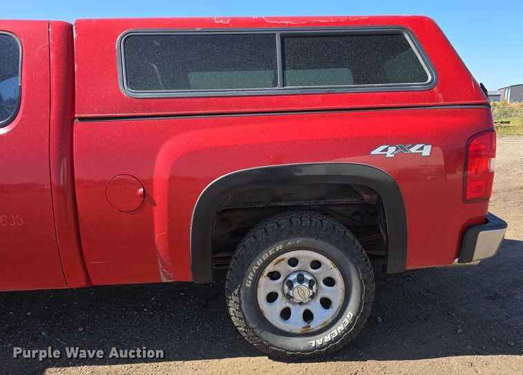 image for item DO5458 2012 Chevrolet Silverado 1500 Ext. Cab pickup truck