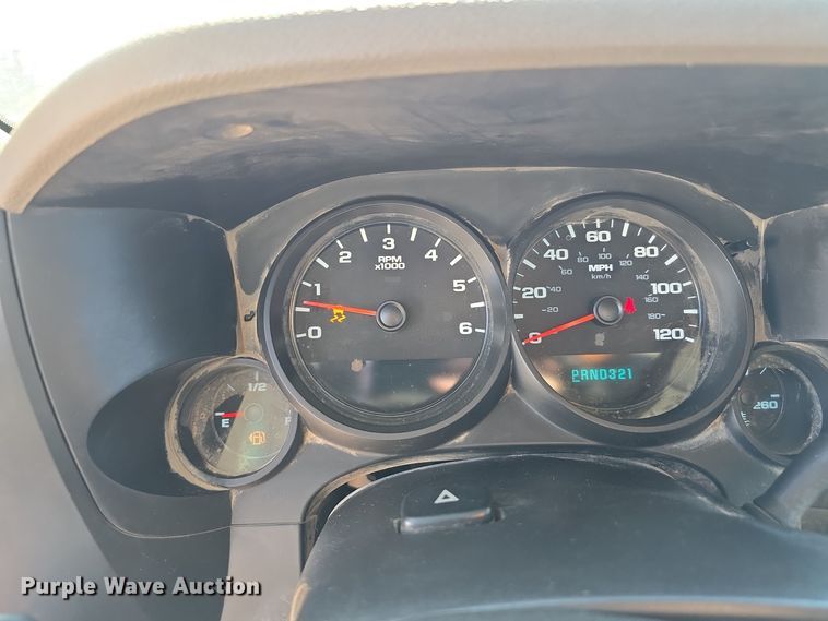 image for item DO5458 2012 Chevrolet Silverado 1500 Ext. Cab pickup truck