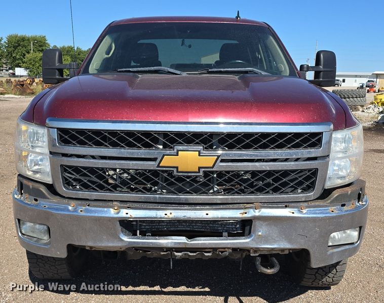 image for item DO5459 2014 Chevrolet Silverado 2500HD LT Crew Cab pickup truck