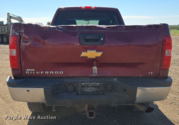 image for item DO5459 2014 Chevrolet Silverado 2500HD LT Crew Cab pickup truck