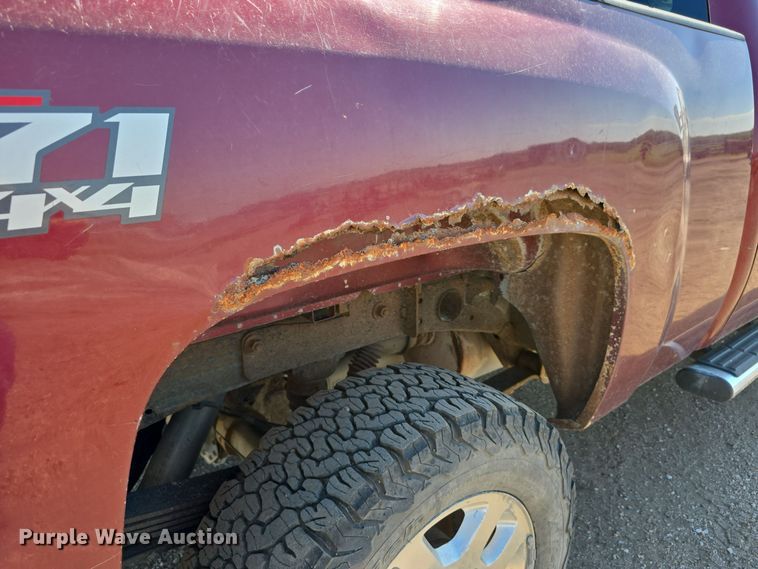 image for item DO5459 2014 Chevrolet Silverado 2500HD LT Crew Cab pickup truck