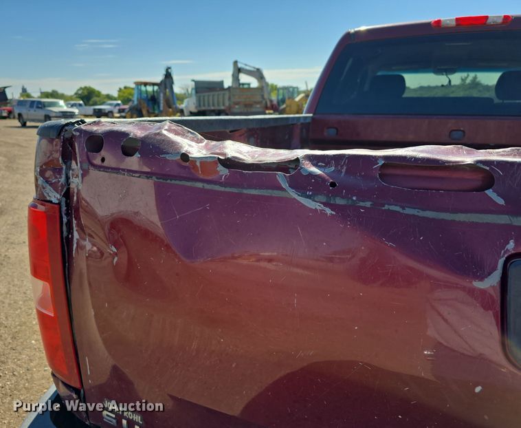 image for item DO5459 2014 Chevrolet Silverado 2500HD LT Crew Cab pickup truck