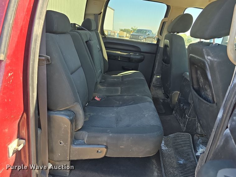 image for item DO5459 2014 Chevrolet Silverado 2500HD LT Crew Cab pickup truck