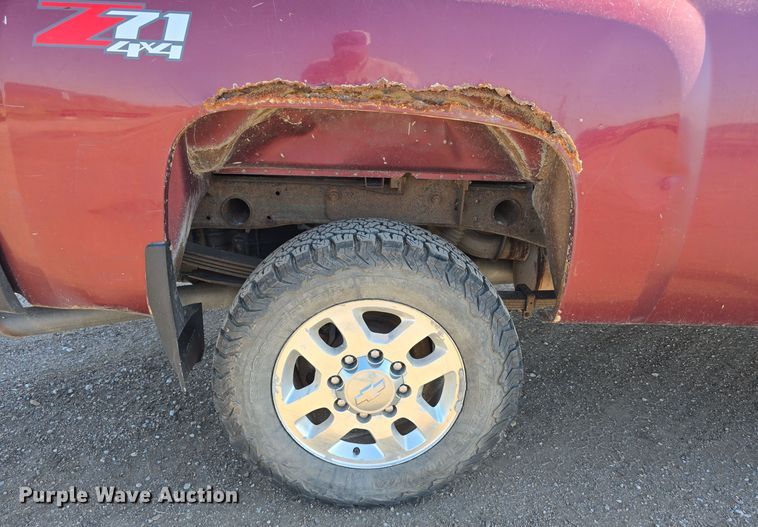 image for item DO5459 2014 Chevrolet Silverado 2500HD LT Crew Cab pickup truck