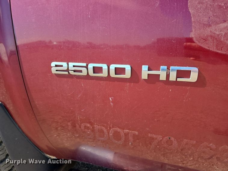 image for item DO5459 2014 Chevrolet Silverado 2500HD LT Crew Cab pickup truck