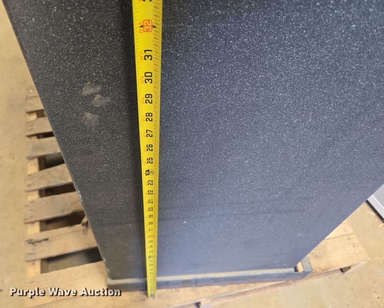 image for item DO5527 Scheels Outfitters safe