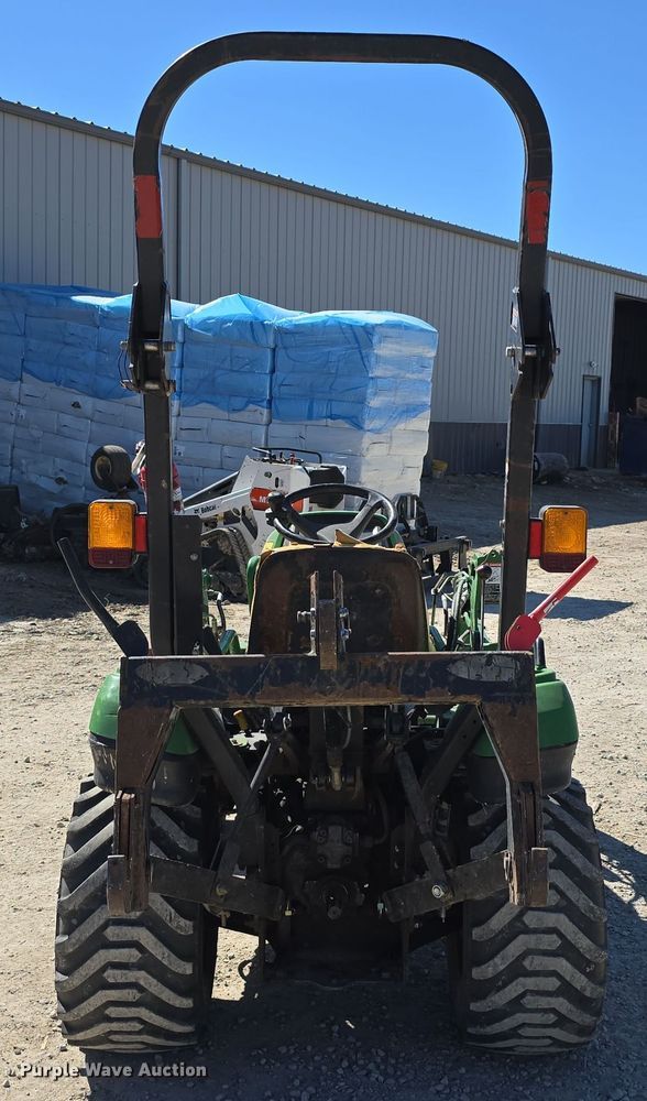 image for item DO5537 2012 John Deere 1023E MFWD tractor