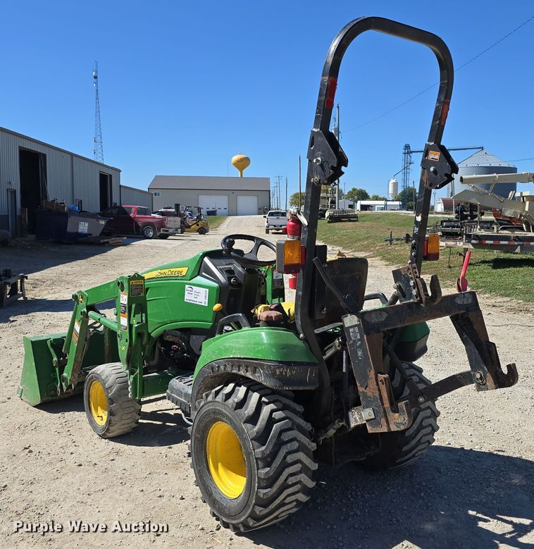image for item DO5537 2012 John Deere 1023E MFWD tractor
