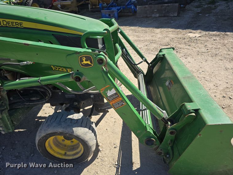 image for item DO5537 2012 John Deere 1023E MFWD tractor