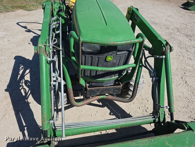 image for item DO5537 2012 John Deere 1023E MFWD tractor