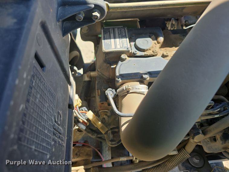 image for item DO5537 2012 John Deere 1023E MFWD tractor