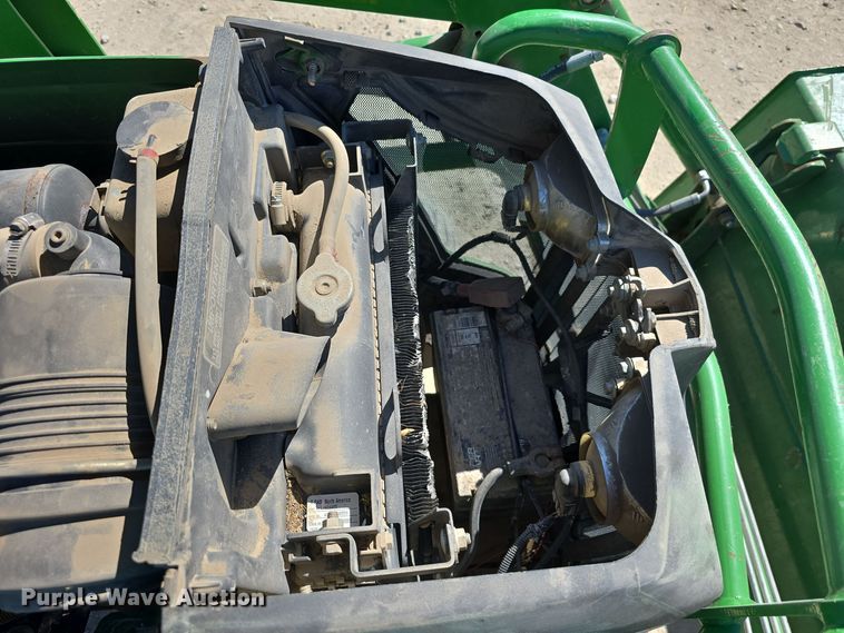 image for item DO5537 2012 John Deere 1023E MFWD tractor