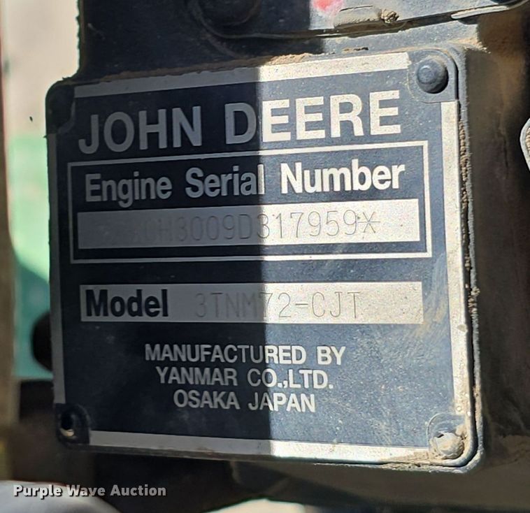 image for item DO5537 2012 John Deere 1023E MFWD tractor