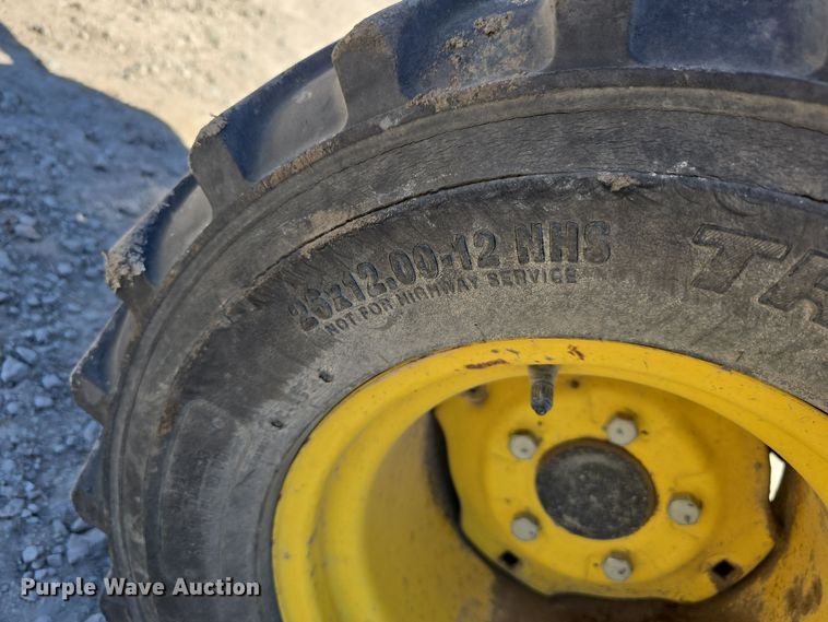 image for item DO5537 2012 John Deere 1023E MFWD tractor