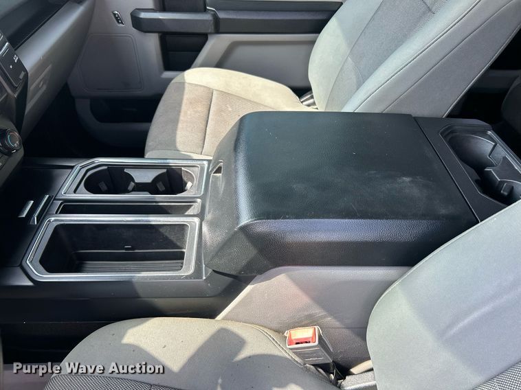 image for item DO7536 2018 Ford F150 XL SuperCrew pickup truck