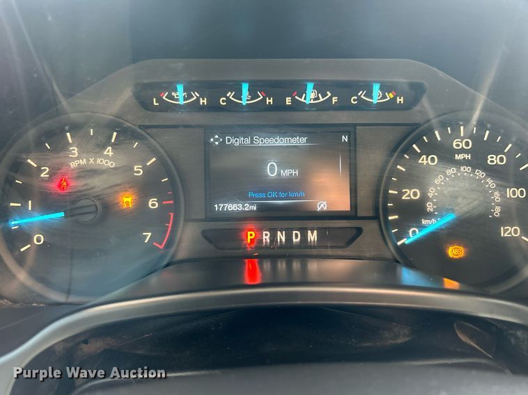 image for item DO7536 2018 Ford F150 XL SuperCrew pickup truck