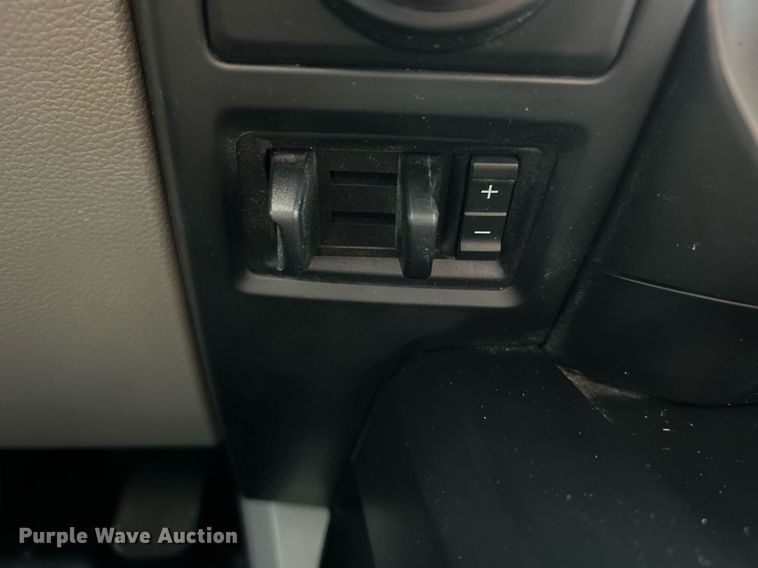 image for item DO7536 2018 Ford F150 XL SuperCrew pickup truck