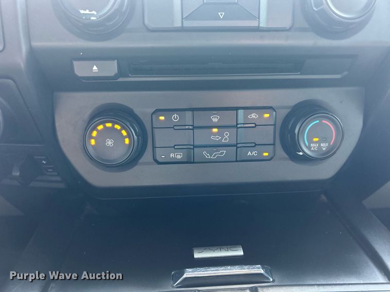 image for item DO7536 2018 Ford F150 XL SuperCrew pickup truck