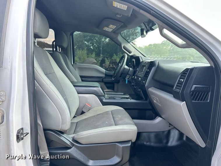 image for item DO7536 2018 Ford F150 XL SuperCrew pickup truck