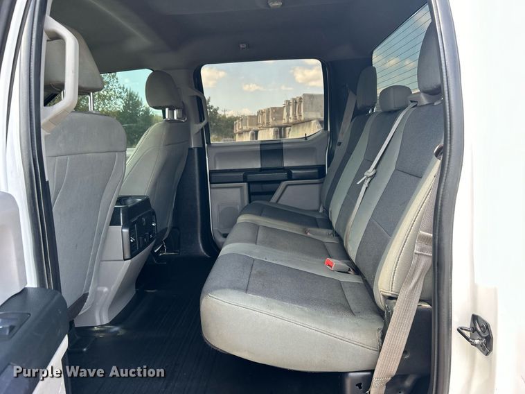 image for item DO7536 2018 Ford F150 XL SuperCrew pickup truck