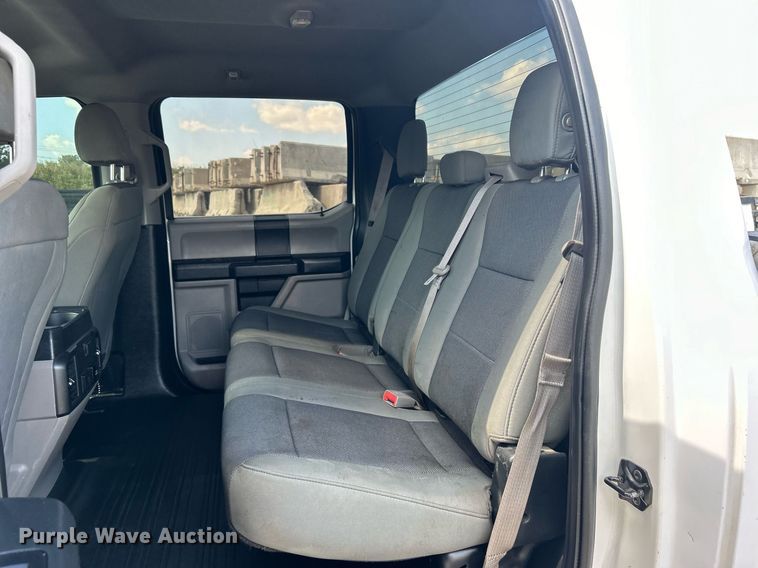 image for item DO7536 2018 Ford F150 XL SuperCrew pickup truck