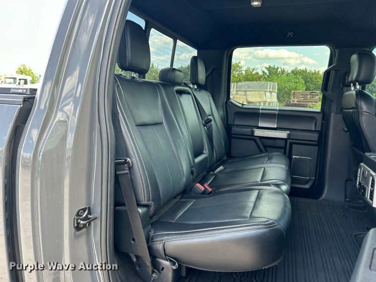 image for item DO7541 2020 Ford F150 Lariat SuperCrew pickup truck