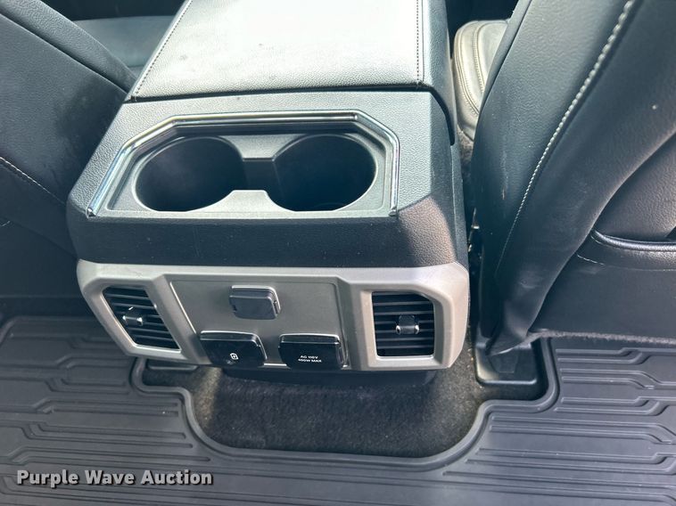 image for item DO7541 2020 Ford F150 Lariat SuperCrew pickup truck