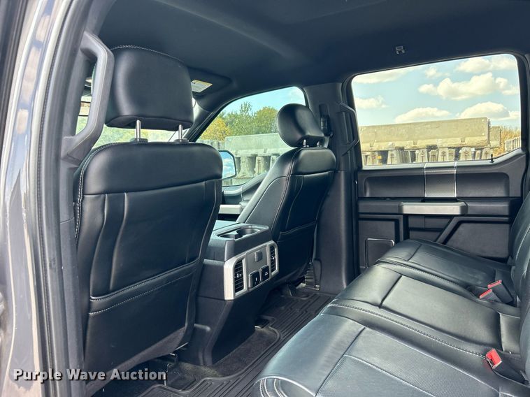 image for item DO7541 2020 Ford F150 Lariat SuperCrew pickup truck