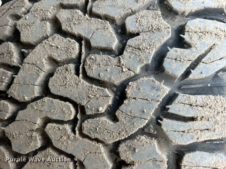 image for item DO7541 2020 Ford F150 Lariat SuperCrew pickup truck