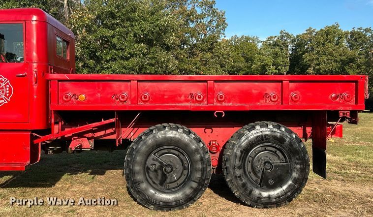 image for item DO7546 1999 AM General flatbed truck