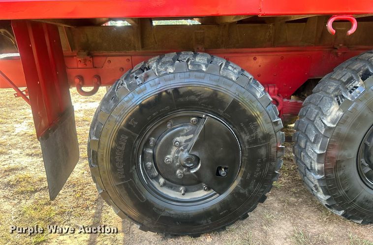 image for item DO7546 1999 AM General flatbed truck