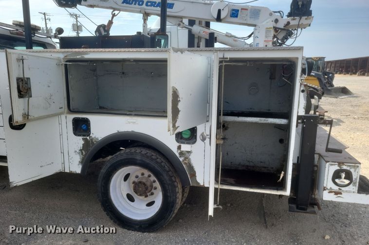 image for item DQ3668 2012 Ford F450 Super Duty XL  utility / service truck