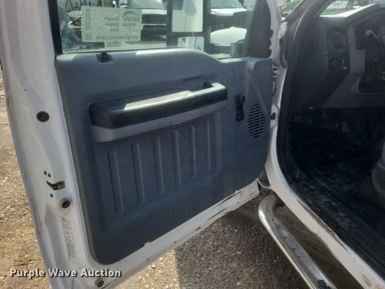 image for item DQ3668 2012 Ford F450 Super Duty XL  utility / service truck