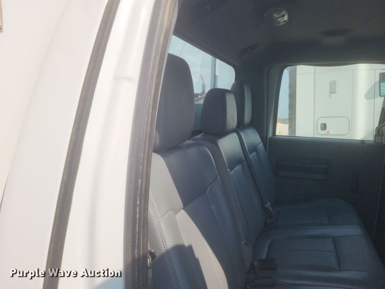 image for item DQ3668 2012 Ford F450 Super Duty XL  utility / service truck