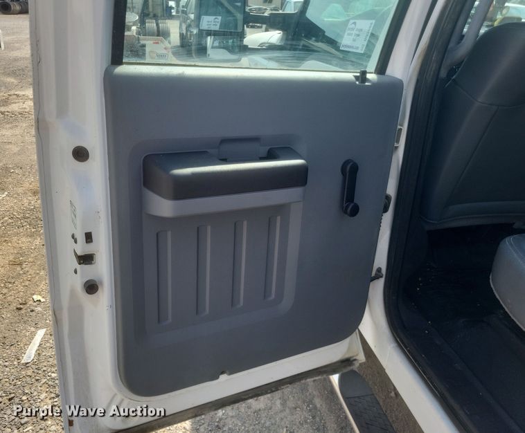 image for item DQ3668 2012 Ford F450 Super Duty XL  utility / service truck