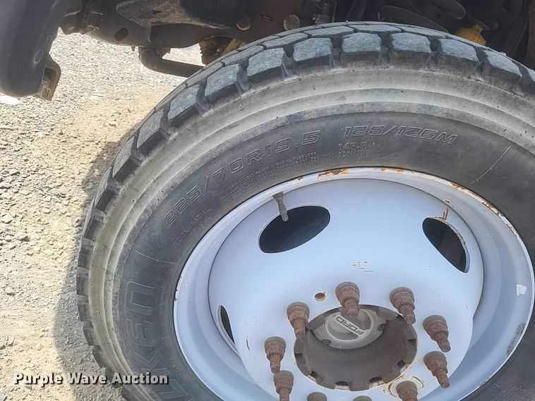 image for item DQ3668 2012 Ford F450 Super Duty XL  utility / service truck