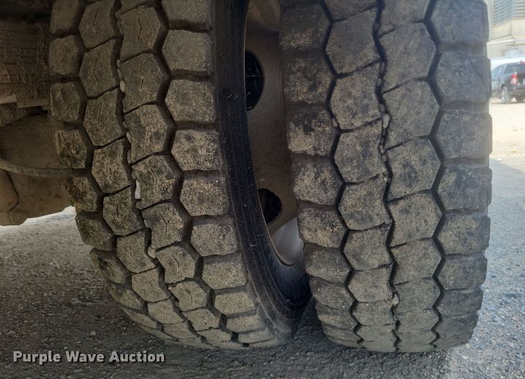 image for item DQ3668 2012 Ford F450 Super Duty XL  utility / service truck