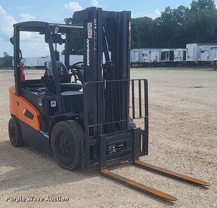 image for item DQ3672 Doosan  D25S-9 forklift