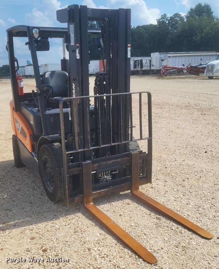 image for item DQ3673 Doosan  D25S-9 forklift