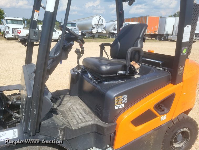 image for item DQ3673 Doosan  D25S-9 forklift
