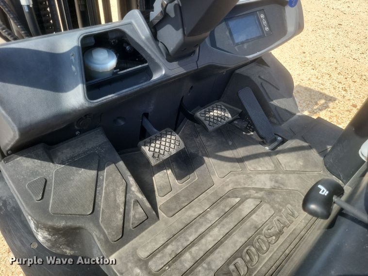 image for item DQ3673 Doosan  D25S-9 forklift