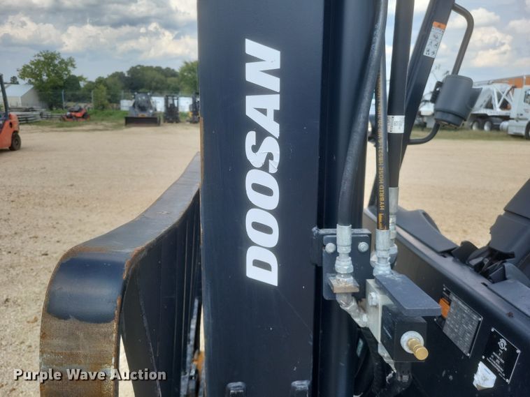 image for item DQ3674 Doosan  D25S-9 forklift