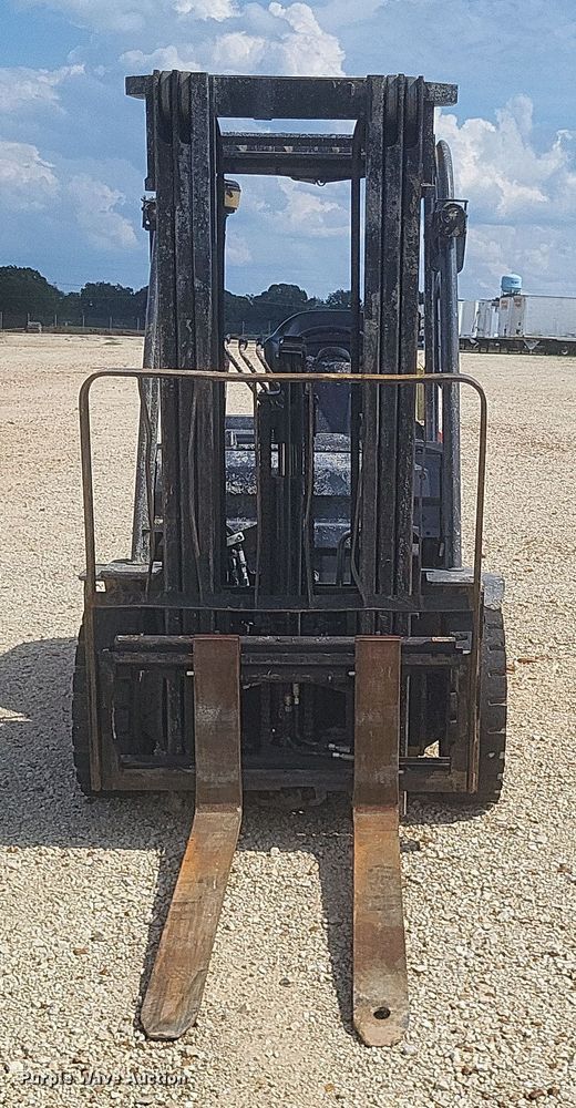 image for item DQ3676 Toyota  8FDU25 forklift