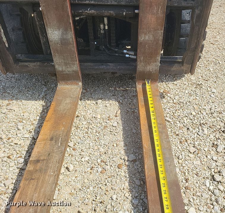 image for item DQ3676 Toyota  8FDU25 forklift