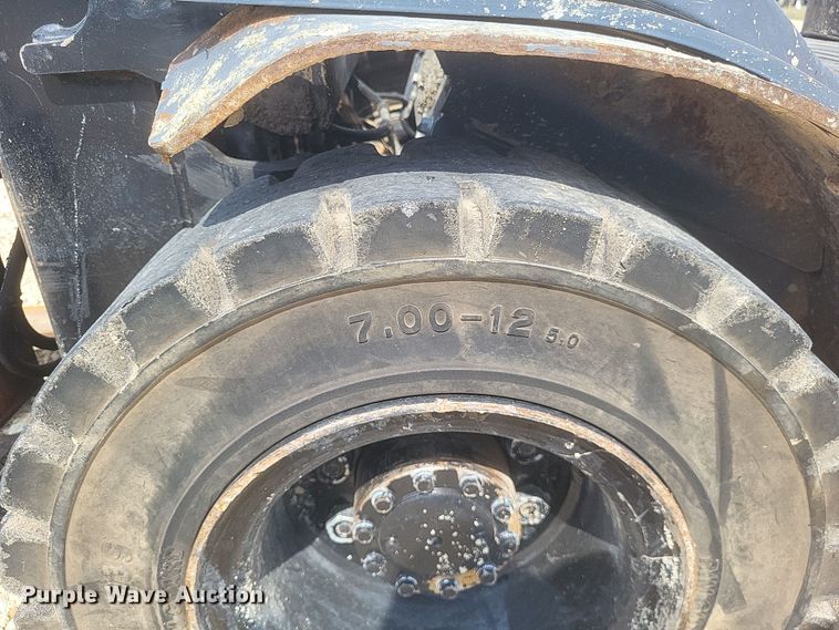 image for item DQ3676 Toyota  8FDU25 forklift