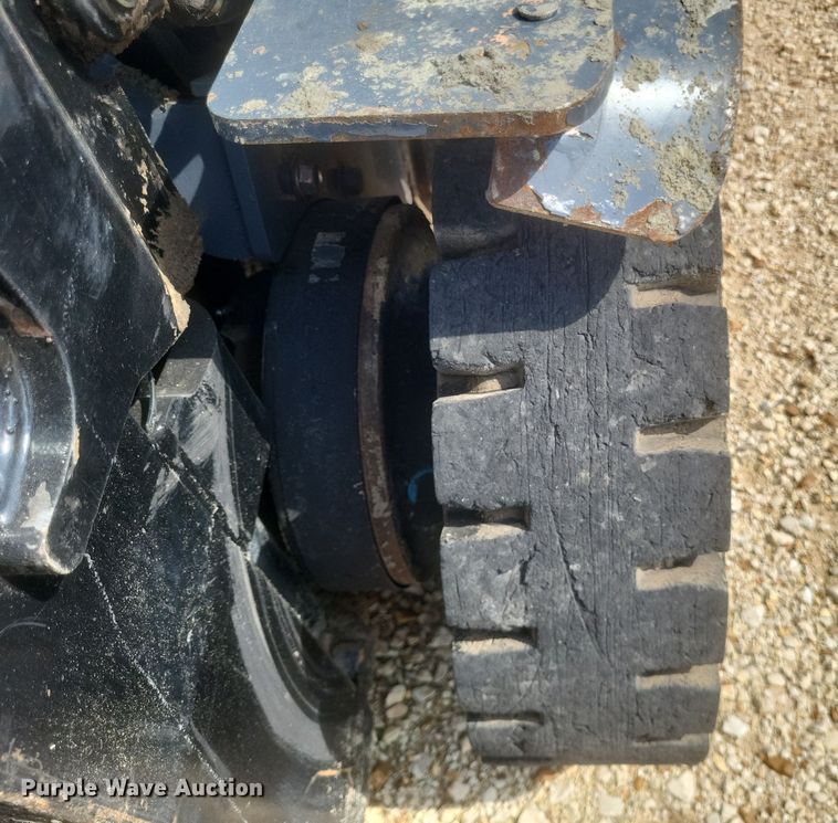 image for item DQ3676 Toyota  8FDU25 forklift