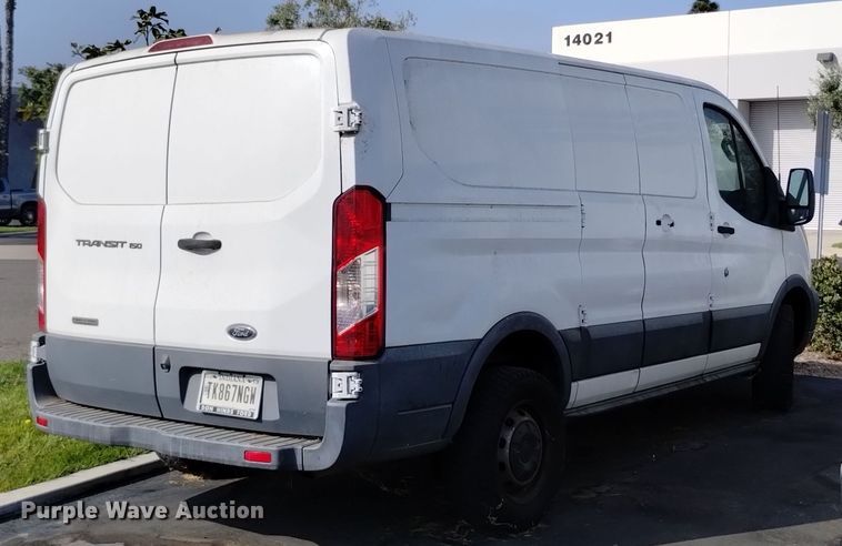 image for item DQ6176 2017 Ford Transit 150 van